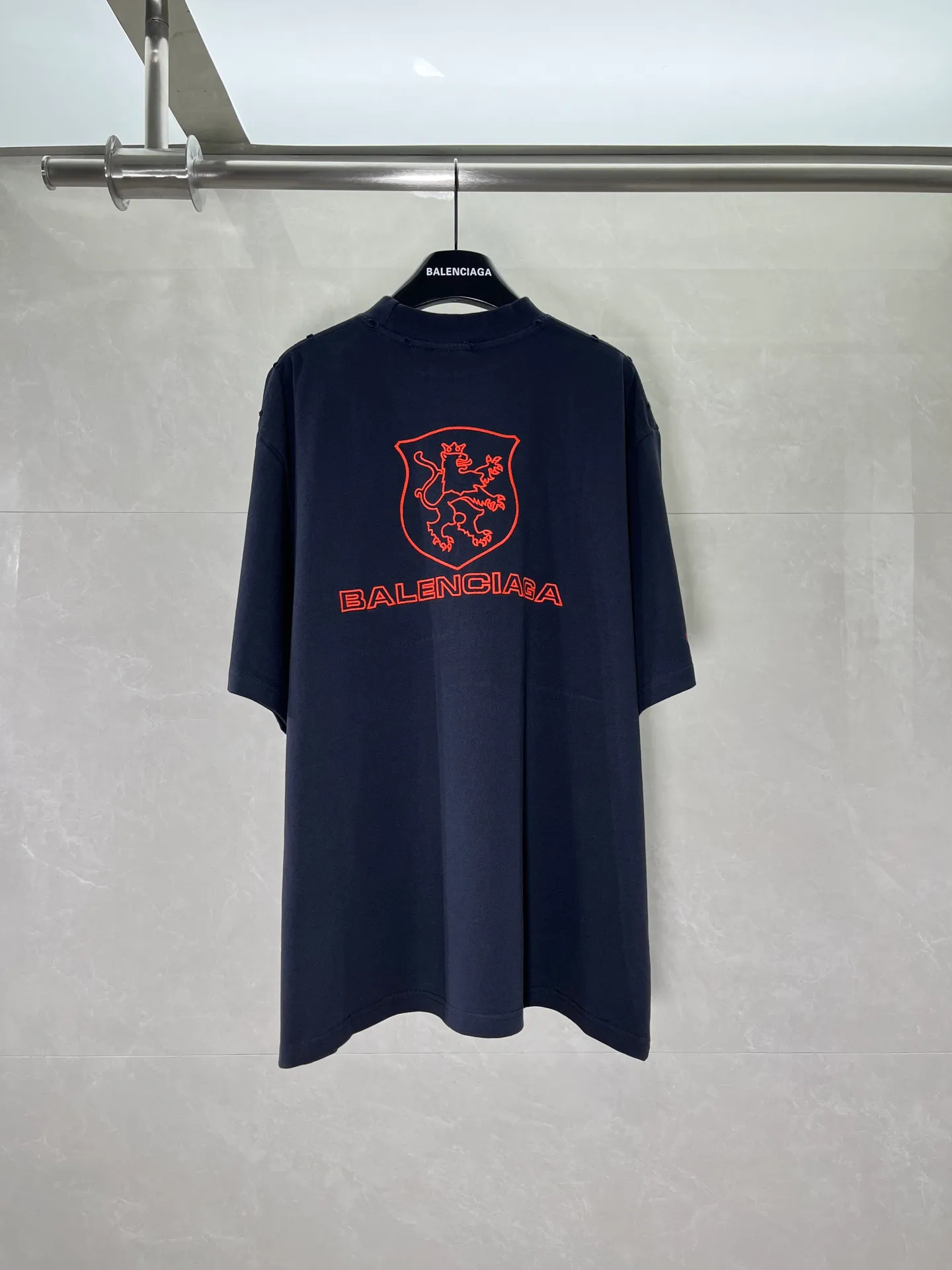 P115💰 BALANCEGA- Red T 300 3b OS ：Black Size：XS-L ：9011